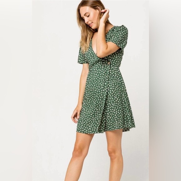 Volcom Wrapsicle ditsy floral mini dress green v- neck short sleeve Large L - Picture 2 of 8